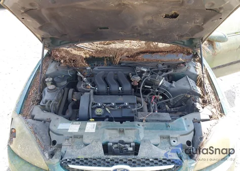 2000 Ford Taurus Ses from USA, damaged, VIN 1FAFP55SOYA194781